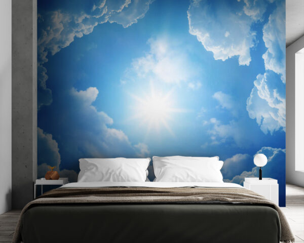 Blauwe lucht met wolken en de zon Fotobehang Blauwe lucht met wolken en de zon