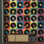 Fotobehang Kleurrijke vinyl platen schikking display