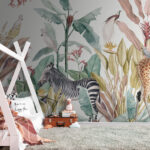 Fotobehang Giraffe met een vogel op zijn rug