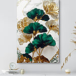 Canvas Schilderijen Smaragdgroene en ivoorkleurige bloemen lopen elegant in elkaar over.