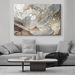 Canvas Schilderijen Dauwdruppels op maagdelijk witte bloemblaadjes