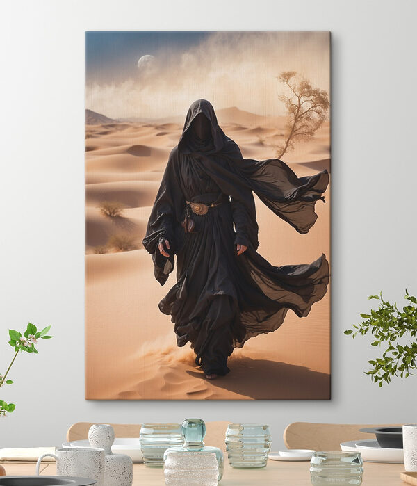 Persoon in een zwart gewaad wandelend in een woestijn Canvas Schilderijen Persoon in een zwart gewaad wandelend in een woestijn