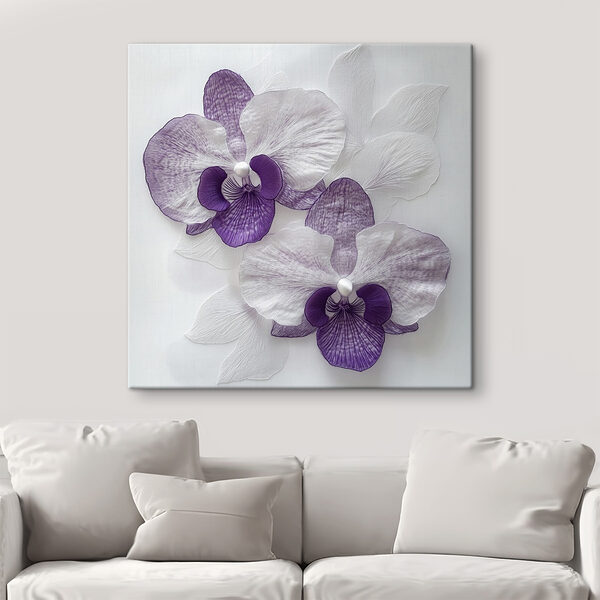 Paarse en witte bloemen op een wit oppervlak Canvas Schilderijen Paarse en witte bloemen op een wit oppervlak