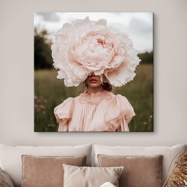 Vrouw in een jurk met een grote bloem over haar gezicht Canvas Schilderijen Vrouw in een jurk met een grote bloem over haar gezicht