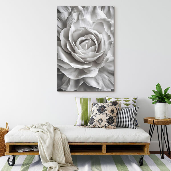 Elegante lagen van een witte roos Canvas Schilderijen Elegante lagen van een witte roos