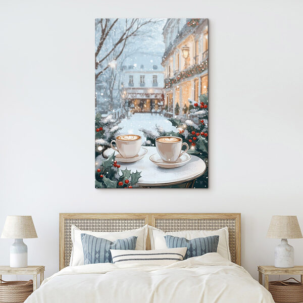 Twee kopjes koffie op een tafel voor een besneeuwde straat Canvas Schilderijen Twee kopjes koffie op een tafel voor een besneeuwde straat