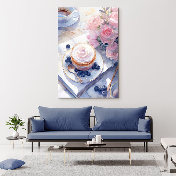Aquarel schilderij van een dessert met een roos bovenop een bord met bosbessen en een lepel Canvas Schilderijen Aquarel schilderij van een dessert met een roos bovenop een bord met bosbessen en een lepel