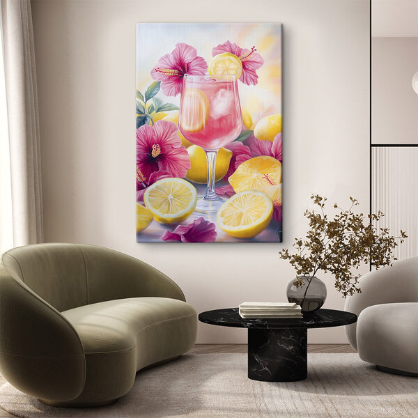 Glas roze drank met citroenen en bloemen Canvas Schilderijen Glas roze drank met citroenen en bloemen