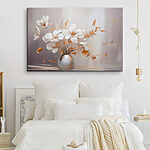 Canvas Schilderijen Delicate bloemen in een serene vaas