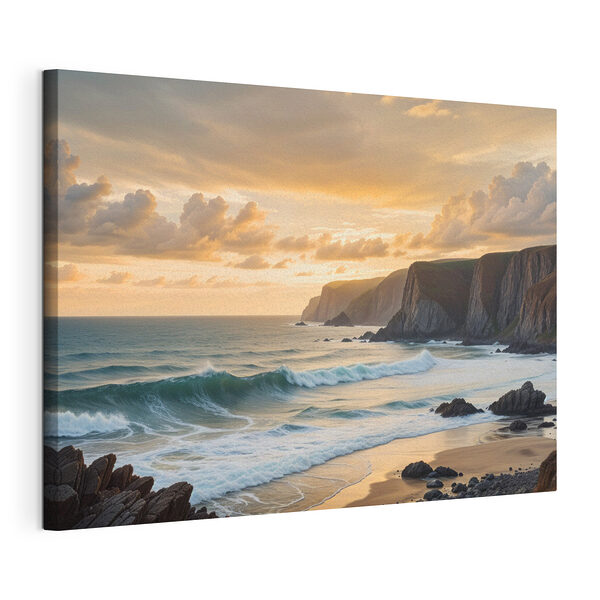 Canvas Schilderijen Golven die neerstorten op een strand