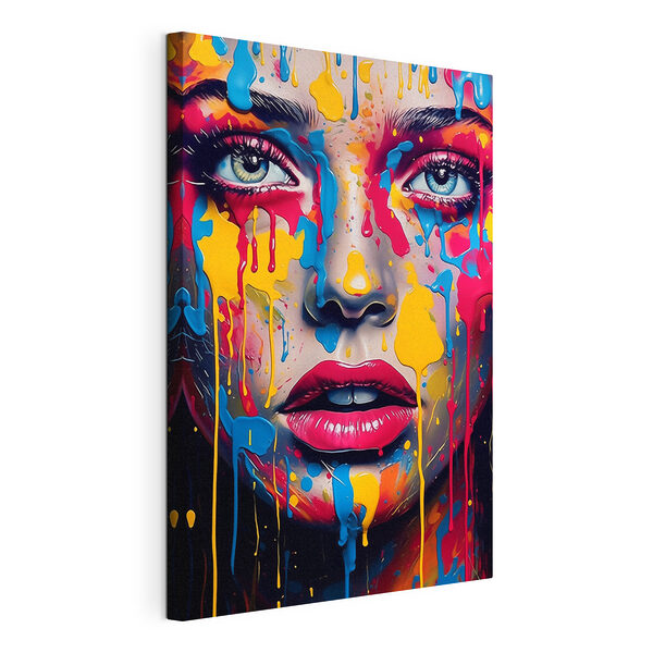 Canvas Schilderijen Vrouw met verf op haar gezicht